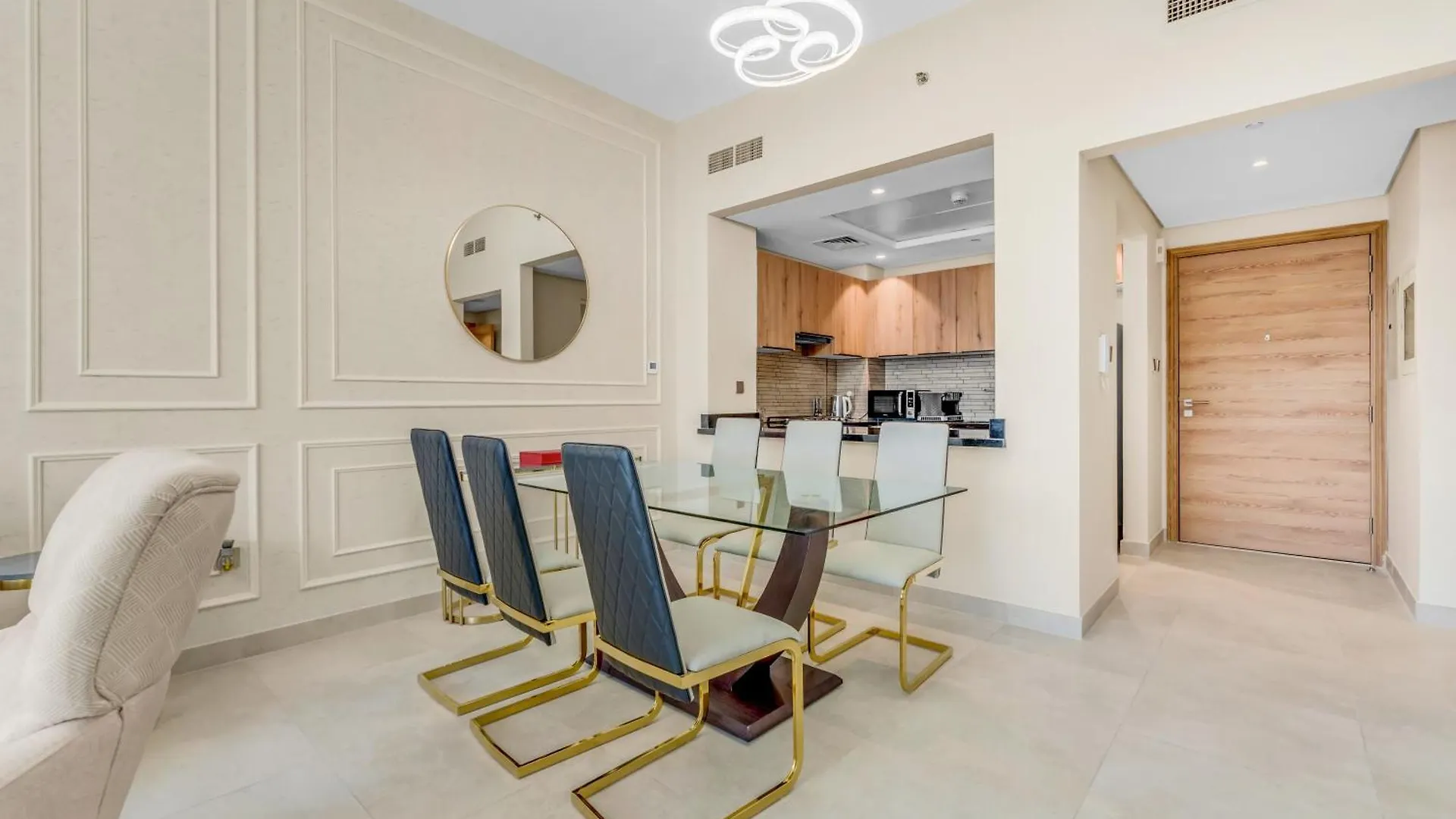 New! Spacious 1Bhk With Maids Room - Jvc Dubai Apartment
